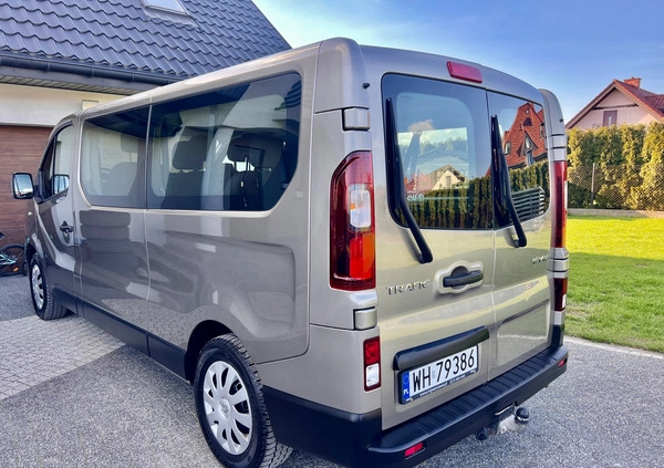 Renault Trafic cena 104998 przebieg: 80000, rok produkcji 2018 z Płock małe 497